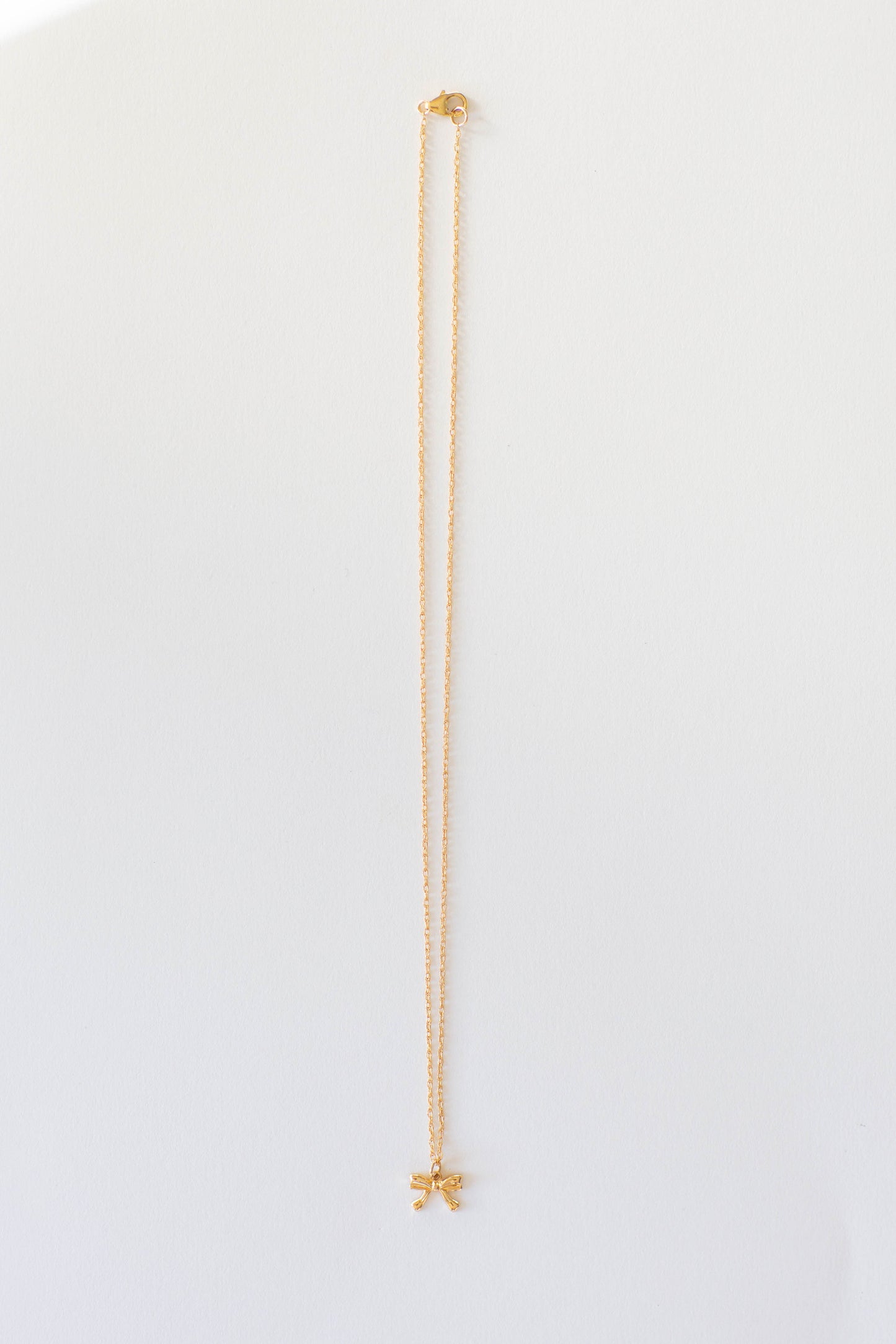 Bow Necklace