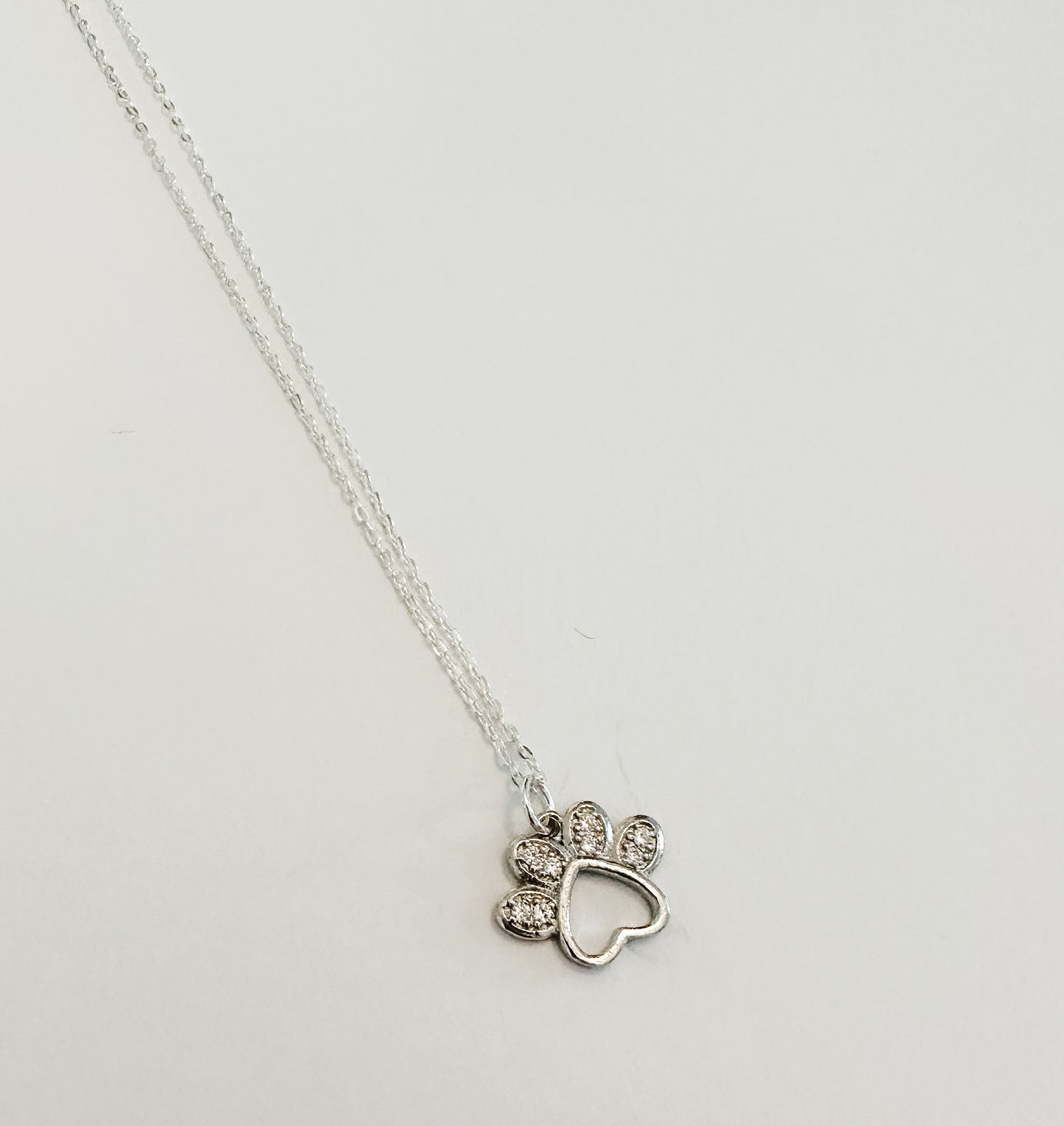 The Dog Paw Necklace